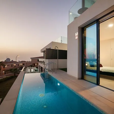 Villa 200m² New D With Private, Heated Pool And Amazing Ocean View. Costa Adeje (Tenerife)