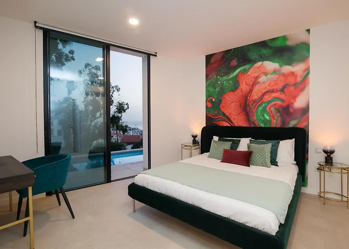 200m² New D With Private, Heated Pool And Amazing Ocean View. Villa *