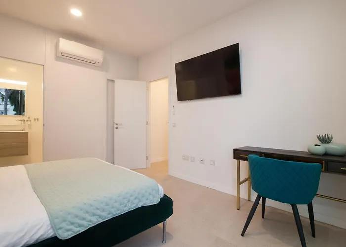 200m² New D With Private, Heated Pool And Amazing Ocean View. Villa