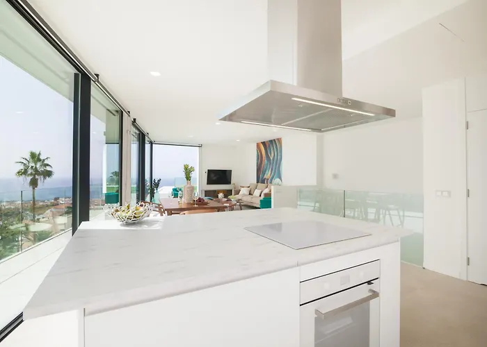 200m² New D With Private, Heated Pool And Amazing Ocean View.