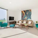 200m² New D With Private, Heated Pool And Amazing Ocean View. וילה אדחה