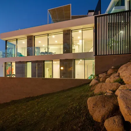 200m² New D With Private, Heated Pool And Amazing Ocean View. אדחה