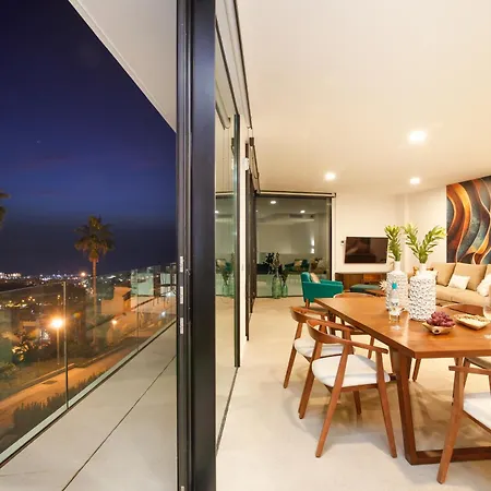 200m² New D With Private, Heated Pool And Amazing Ocean View. וילה *