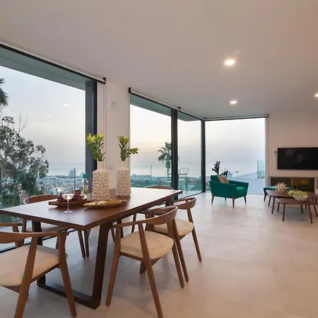 200m² New D With Private, Heated Pool And Amazing Ocean View. *