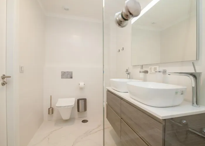 200m² New D With Private, Heated Pool And Amazing Ocean View. *
